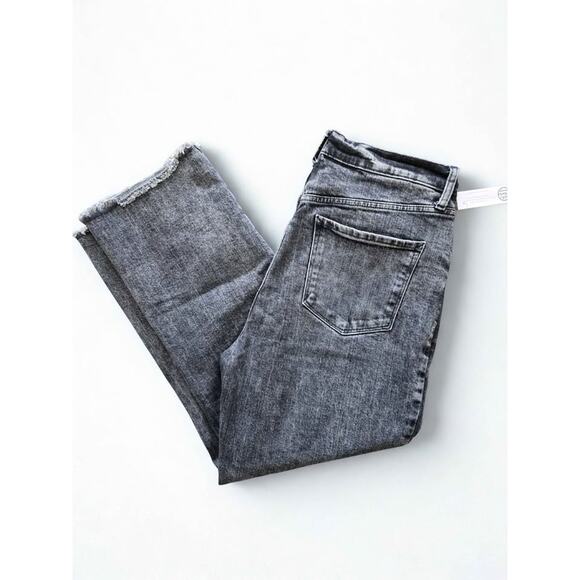 a.n.a. High-Rise Crop Straight Jeans - Acid Wash Gray - Raw Hem - Size 8 - Picture 2 of 3